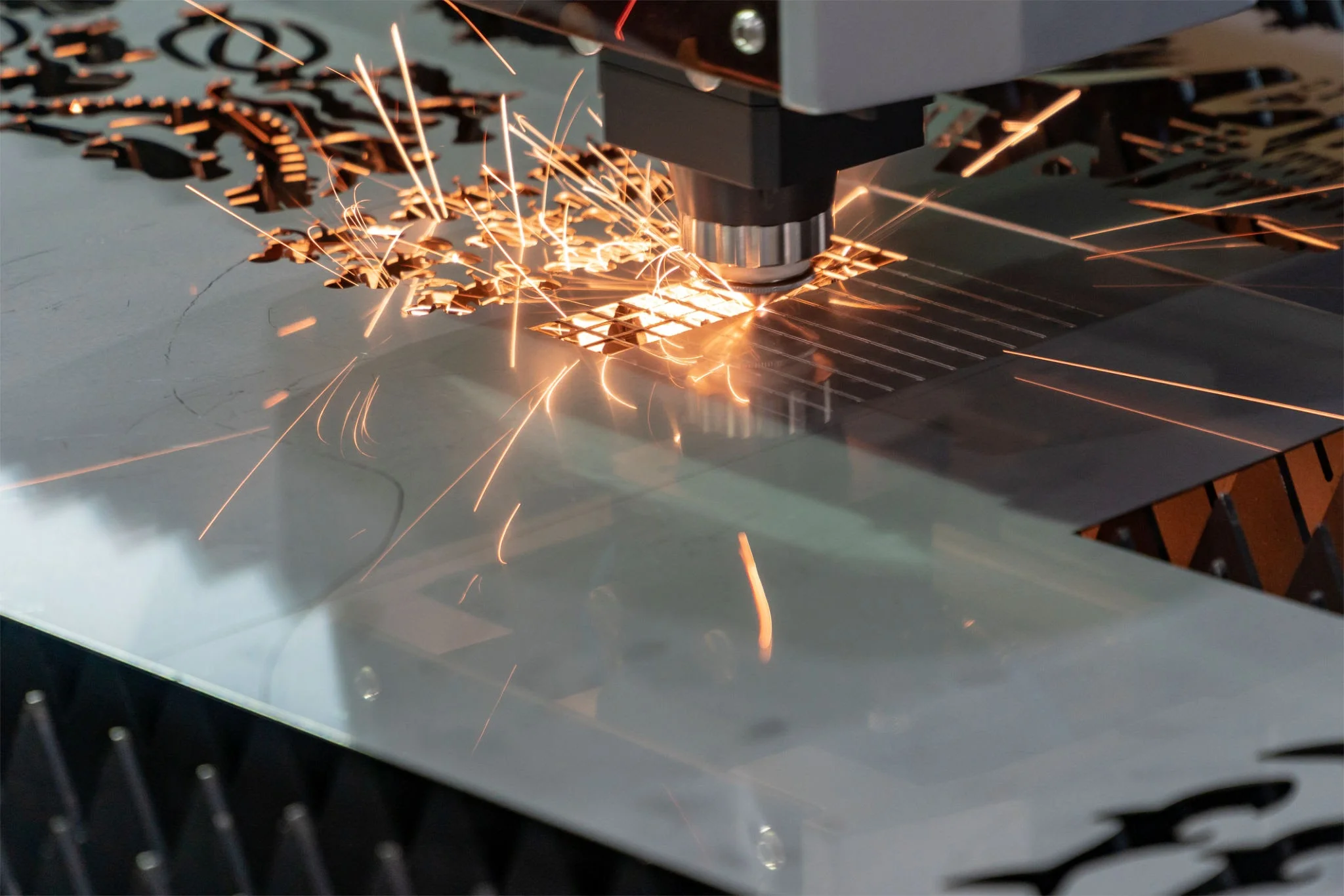 Laser Cutting Nickel-Iron